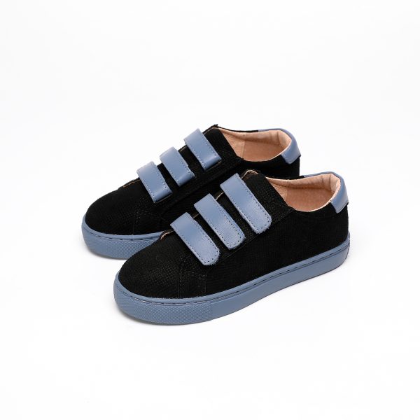 Boys' black sneakers